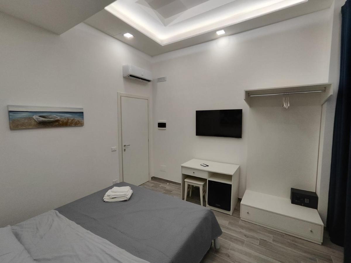 B&B Il Regno Delle Due Sicilie Napels Buitenkant foto