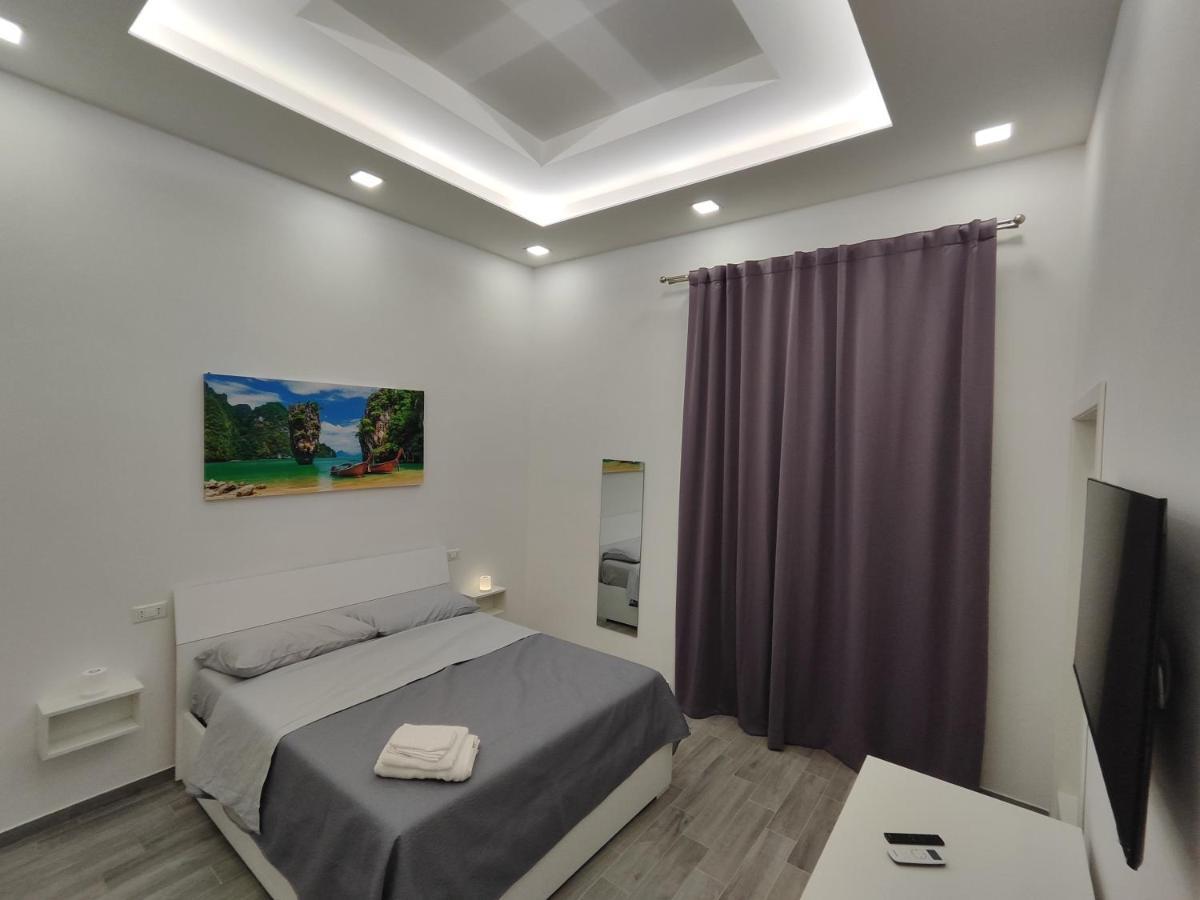 B&B Il Regno Delle Due Sicilie Napels Buitenkant foto